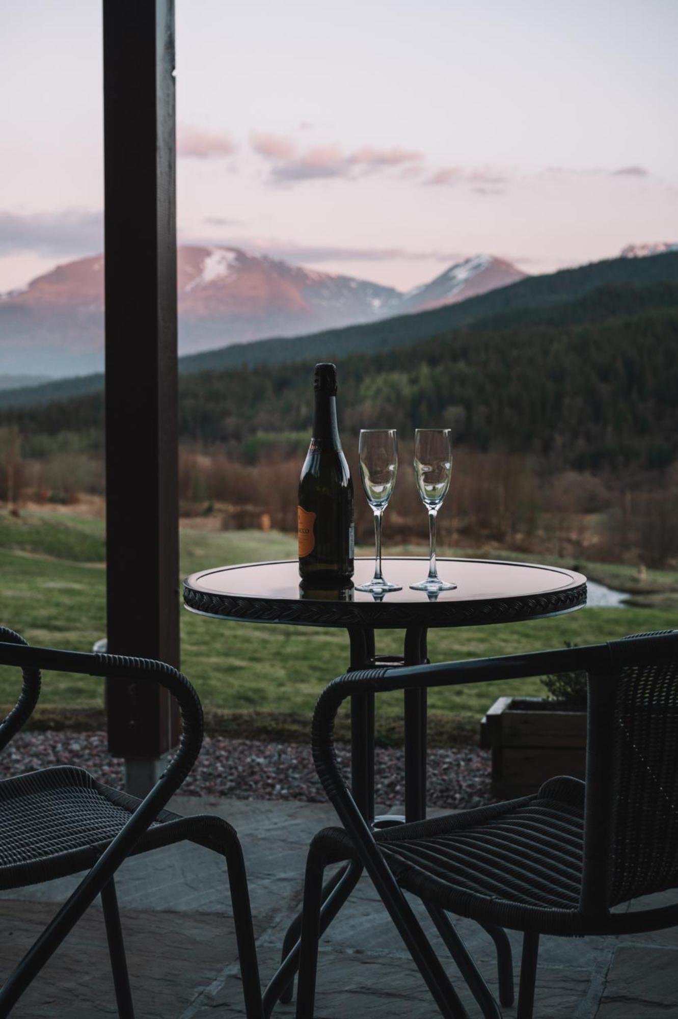 Inverskilavulin Estate Lodges Форт-Уильям Экстерьер фото